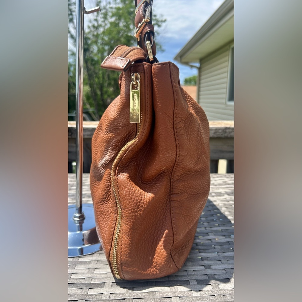 Michael Kors Aria Large Brown Pebbled Leather Shoulder Bag w/ MK Dustbag EUC!​ - Picture 7 of 13